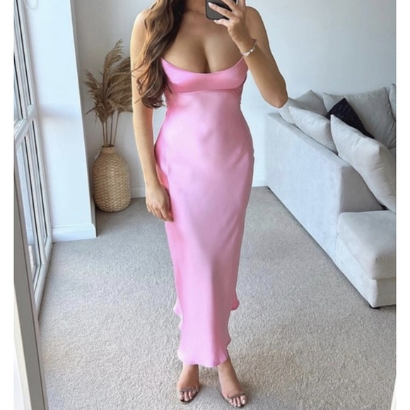 Zara SATIN Pink dress Viral tik tok - Picture 2 of 7